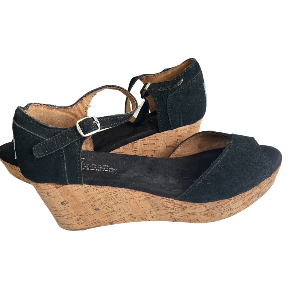 TOMS Black Platform Espadrille Sandals with Cork heels. Size 7.5